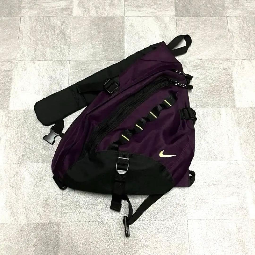 NIKE 00s~ボディバッグ Y2K