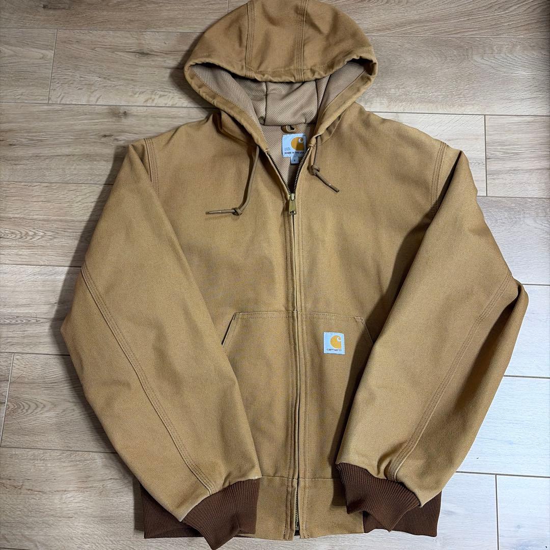 Carharttアクティブジャケット