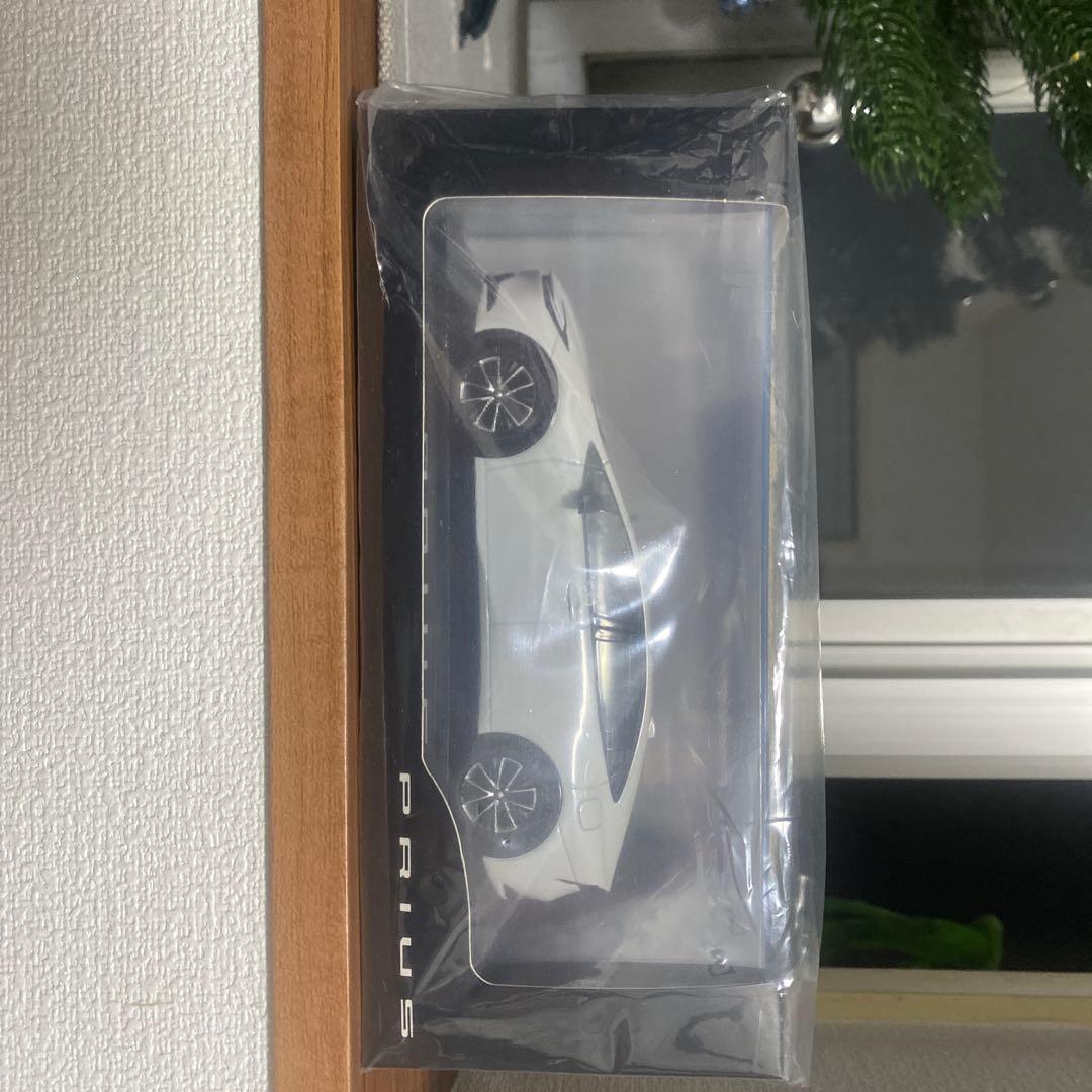 【t.a721】【未開封】トヨタ プリウス ミニカー ホワイト 089